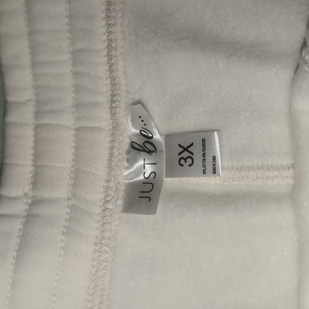 Women's 3x white sweat pants NWOT - Picture 3 of 3